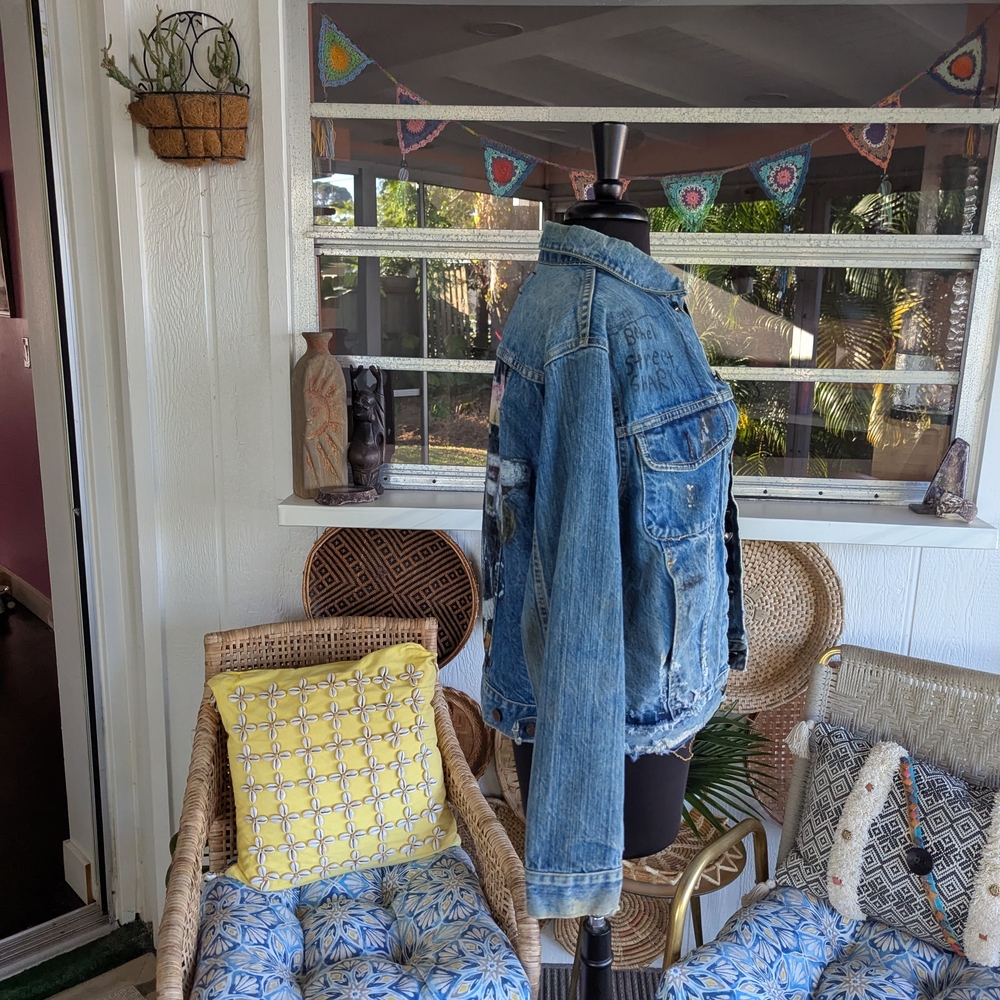 Vintage 80s Graffiti Trucker Jacket M? Blue Jean Jacket Punk Denim - Picture 3 of 16